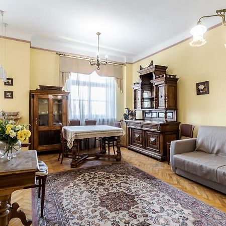 George Apartment 리비프 외부 사진