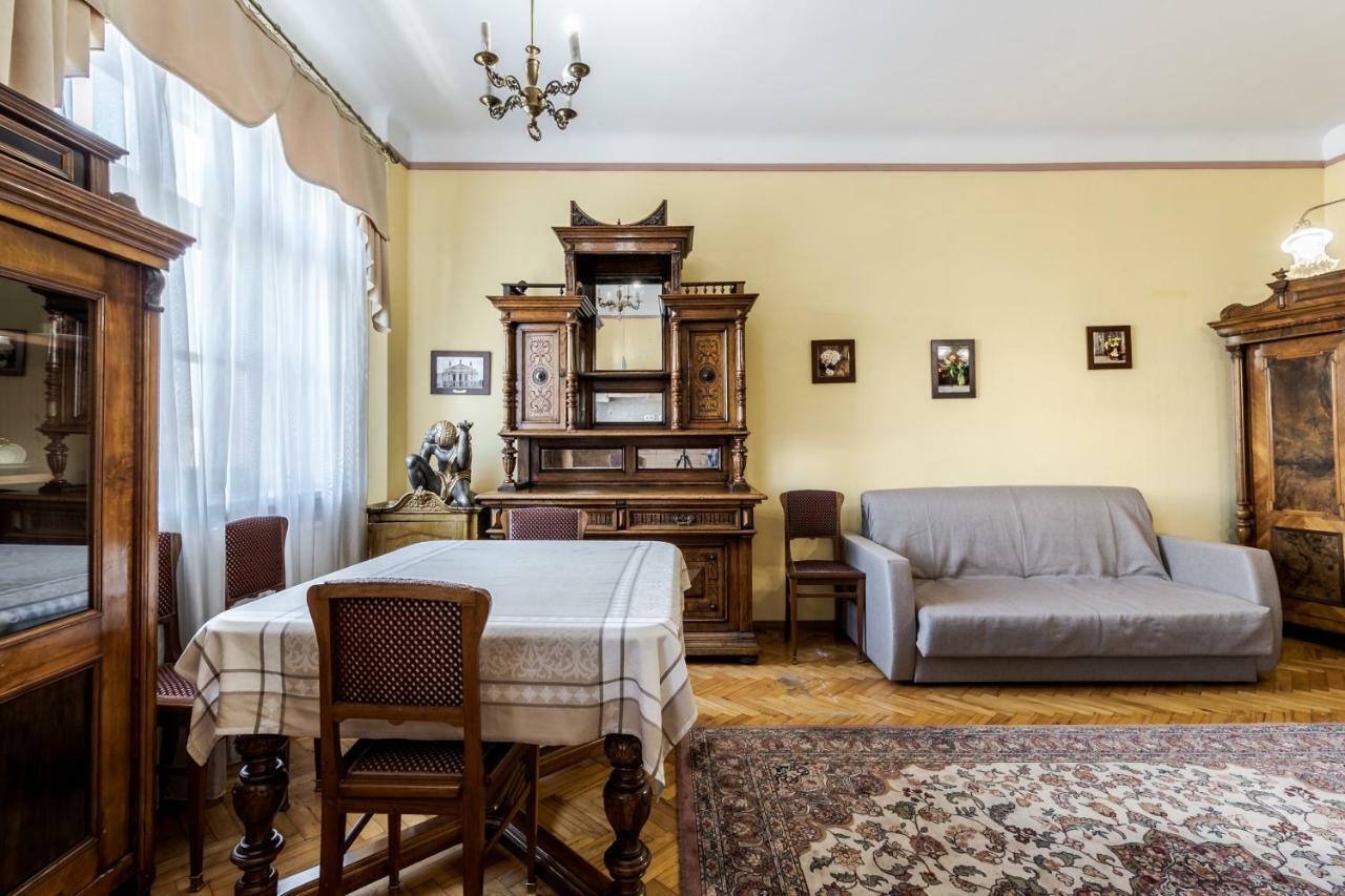 George Apartment 리비프 외부 사진